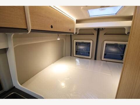 Sunlight Cliff 600 X