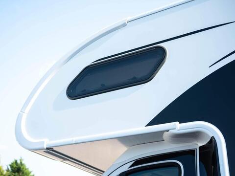 Dethleffs Alpa Coachbuilt A 6820-2