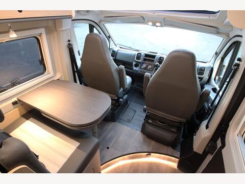 Sunlight Cliff 600 X