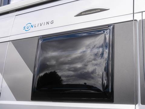 Adria Sun Living V65 SL