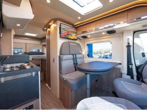 Malibu Diversity GT skyview 640 LE K