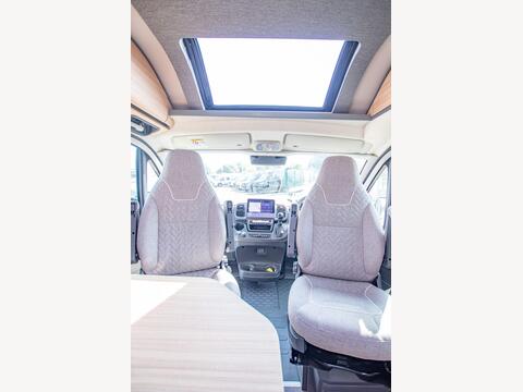 Malibu Diversity 640 GT Skyview