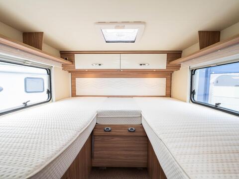 Burstner Delfin T727 Harmony Line