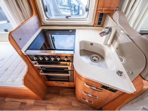 Hymer T 668 SL