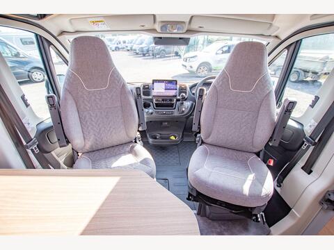 Malibu Diversity 640 GT Skyview
