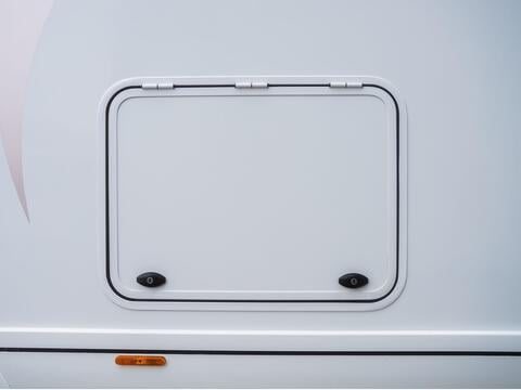 Niesmann and Bischoff Arto 64 GL