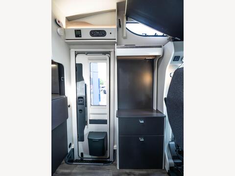 Swift Voyager 475