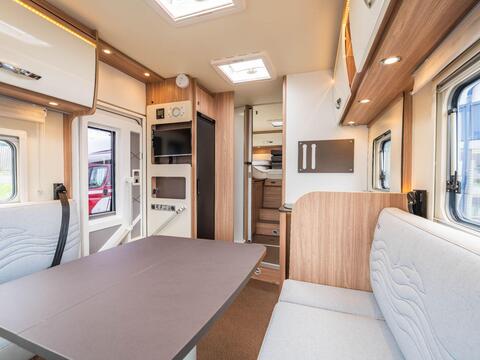 Burstner Delfin T727 Harmony Line