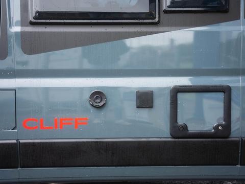 Sunlight Cliff 602