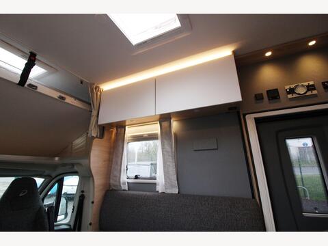 Dethleffs Family  7872-2