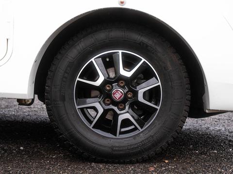 Itineo SB 700