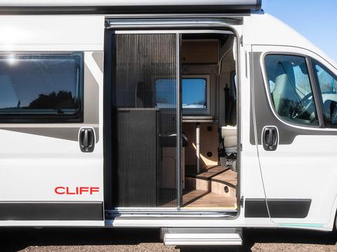 Sunlight Cliff 600RT