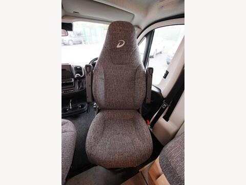 Dethleffs Family  7872-2