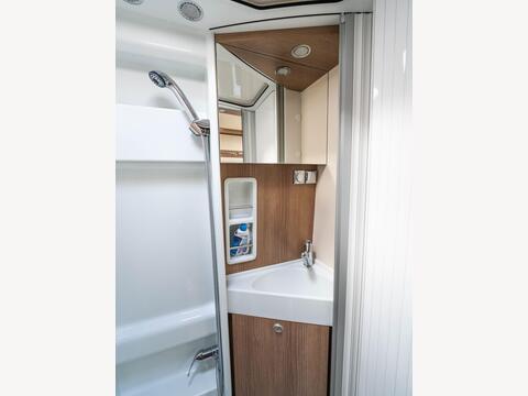 Malibu Comfort 640 LE GT Skyview