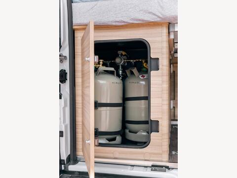 Sunlight CVE 600 RT Adventure Edition