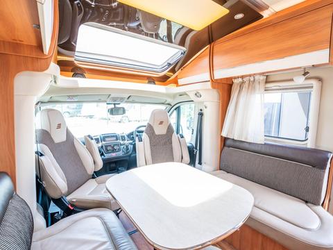 Hymer T 668 SL