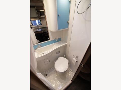 Swift Escape Compact C205