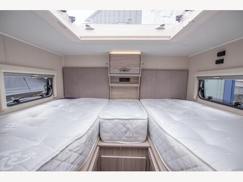 Elddis platinum 194