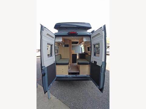 Sunlight Vanlife 540