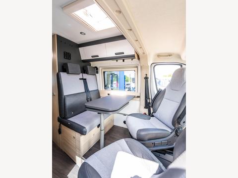 Adria Sun Living V65 SL