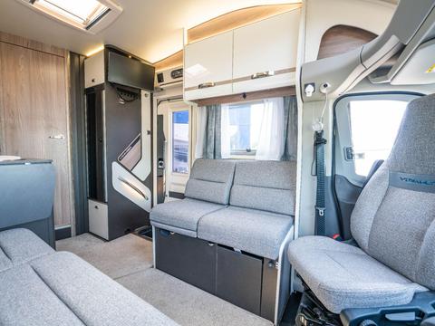 Swift Voyager 584