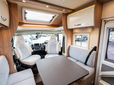 Burstner Delfin T727 Harmony Line