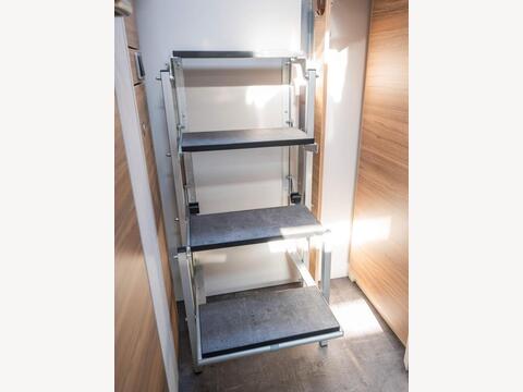 Dethleffs Alpa Coachbuilt A 6820-2