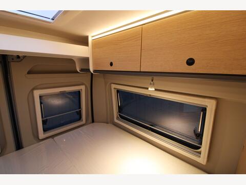 Sunlight Cliff 600 X