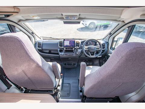 Malibu Diversity 640 GT Skyview