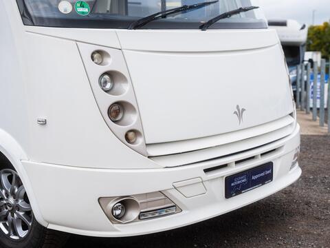 Niesmann and Bischoff Arto 64 GL