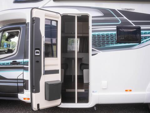 Swift Voyager 475