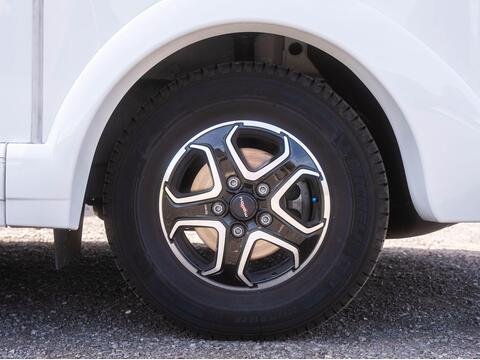 Malibu I 430 LE