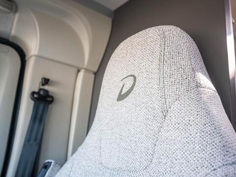 Dethleffs Alpa Coachbuilt A 6820-2