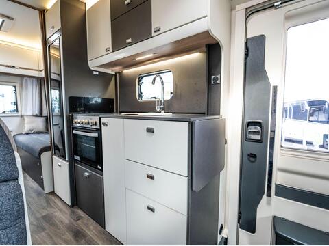 Swift Voyager 475