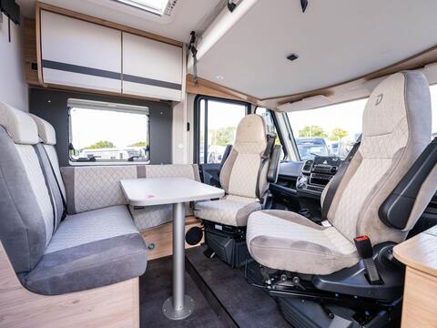 Dethleffs Globebus Active i4