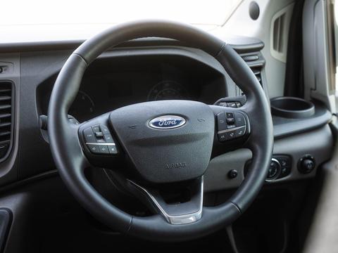 Swift Voyager 584