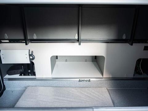 Dethleffs Alpa Coachbuilt A 6820-2