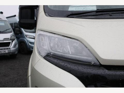 Swift Escape Compact C205