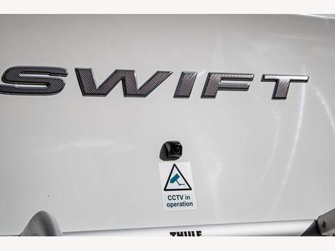 Swift Escape 694