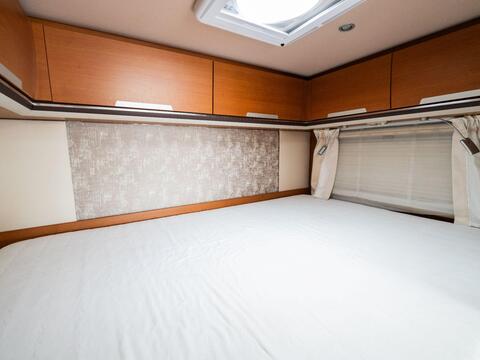 Niesmann and Bischoff Arto 64 GL