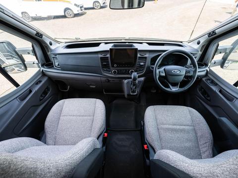 Swift Voyager 584