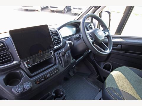 Sunlight Vanlife 540