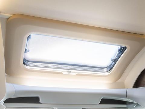 Swift Voyager 584