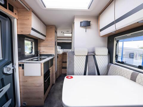 Dethleffs Globebus Active i4