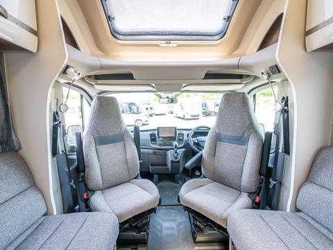 Swift Voyager 584