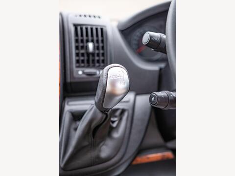 Globecar Campscout Revolution