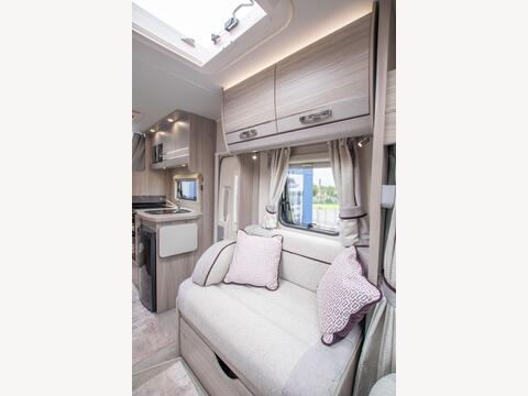 Elddis platinum 194