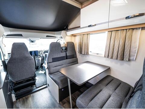 Swift Voyager 475