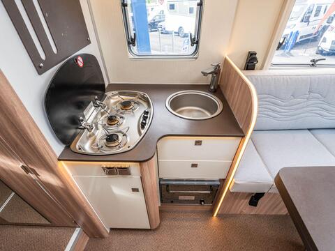 Burstner Delfin T727 Harmony Line