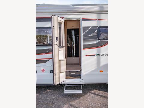 Swift Kon-Tiki 625 Black Edition